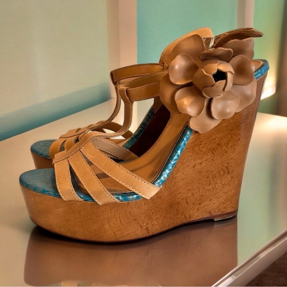 Women’s Tan Floral Leather Wedge Sandals
